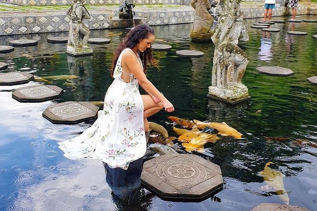 bali-sky-gate-and-water-palace_1