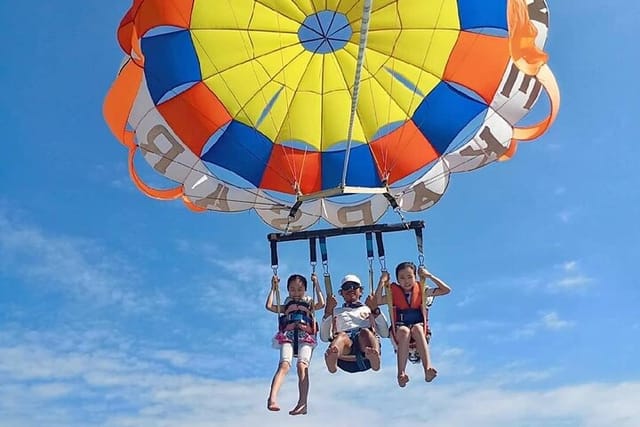 Parasailing Adventure 