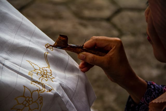 balinese-batik-making-workshop-ubud-indonesia-pelago0.jpg