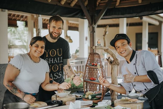 Balinese Cooking Experience - Photo 1 of 5