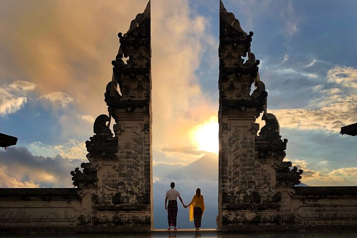 Best of Lempuyang Temple Highlight Tours - Photo 1 of 6