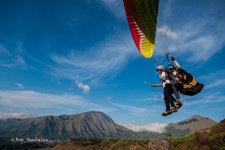 Enjoying your vacation fly in Sembalun Village 