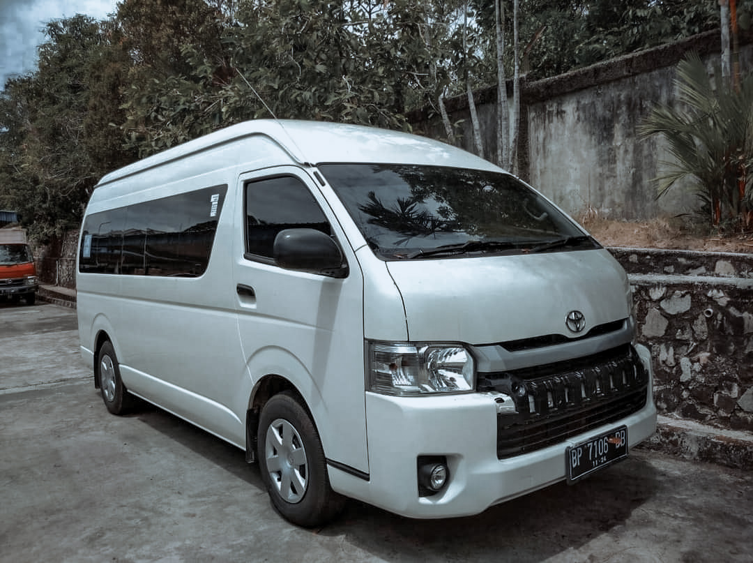 Bintan Resorts Tours Coach Rental Service - Photo 1 of 3