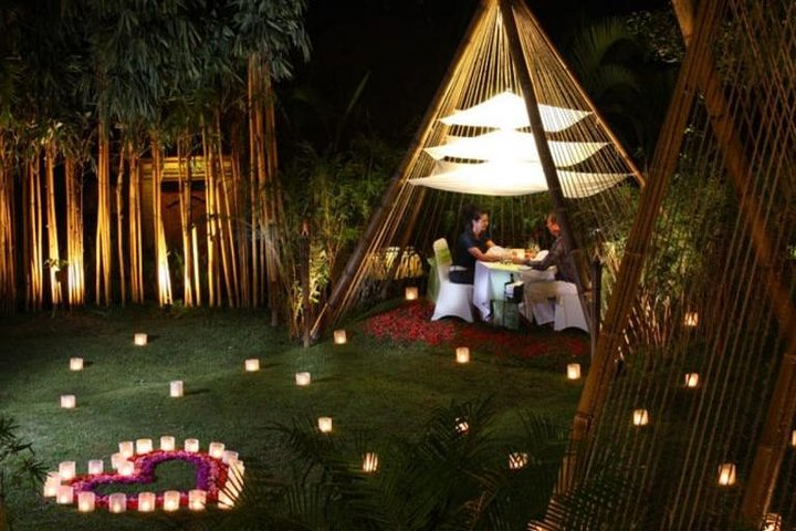 Candlelight Dinner in Ubud Garden - Photo 1 of 7