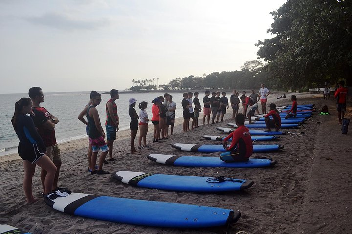 Group Surf Lesson Senggigi Lombok - Photo 1 of 14