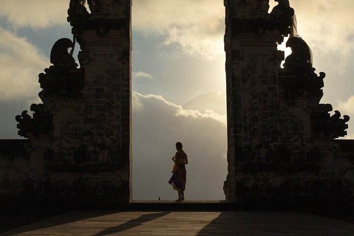 heaven gate lempuyang