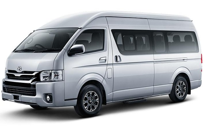 toyota haice 16 seat