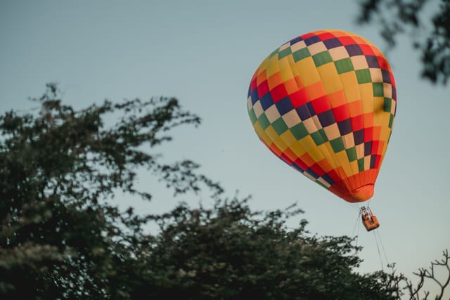 hot-air-balloon-ubud-indonesia-pelago0.jpg