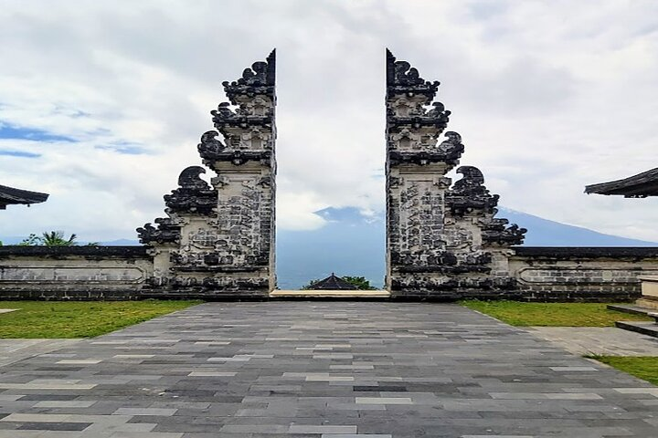 Lempuyang Temple