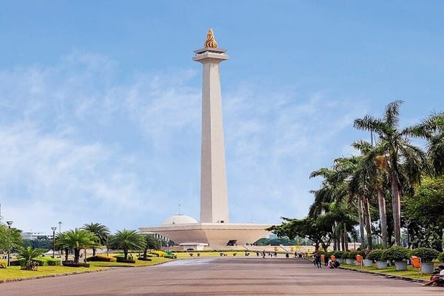 Kiran Trans 1 Monas