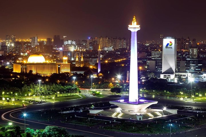 Jakarta Night Tour : Enjoyable Night time in Jakarta (Hotel Pick-up) - Photo 1 of 6