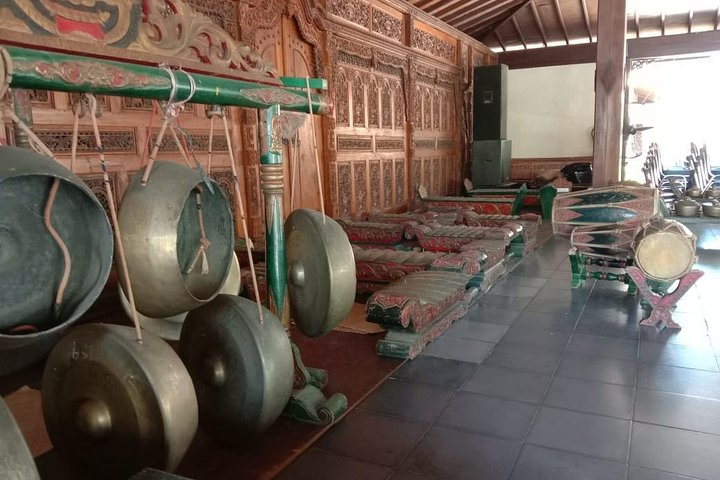 Gamelan Music Instruments