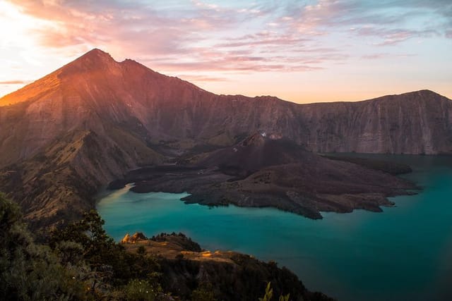 mount-rinjani-3d-2n-trekking_1