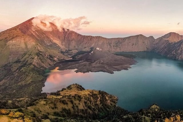 Mount Rinjani crater Rim