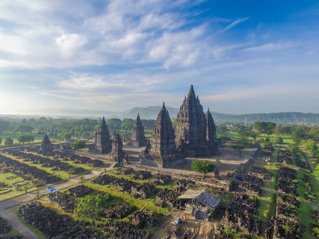 prambanan-temple-entrance-ticket-indonesia-pelago0.jpg