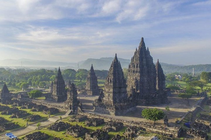 Prambanan Temple (Sunset) – Ramayana / Roro Jonggrang Ballet - Photo 1 of 6