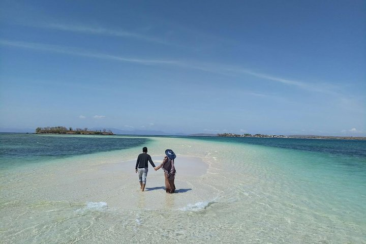 Private Snorkeling Tour In Pink Beach - Photo 1 of 10