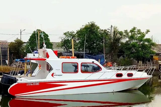 Private Speedboat From Lombok/Gili To Gili Gede Or Gili Gede To Lombok/Gili - Photo 1 of 2