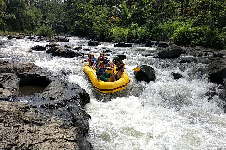 Rafting at Jangkok River Lombok - Photo 1 of 18