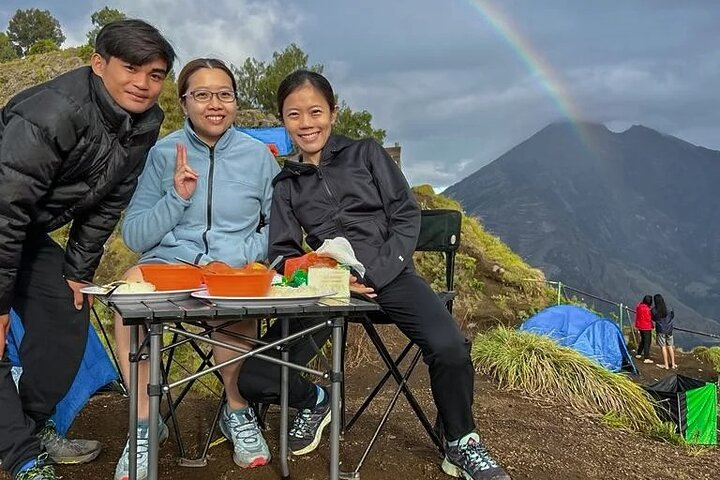 Rinjani Trekking 2D1N Senaru crater rim - Photo 1 of 3