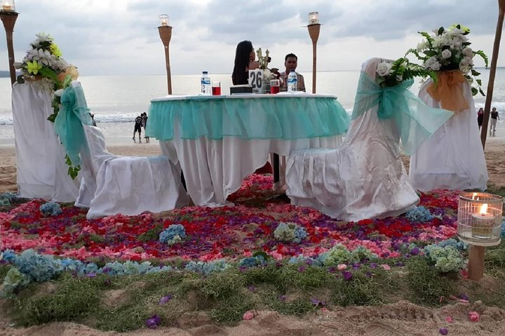 Romantic Dinner at Jimbaran Beach Bali Island  - Photo 1 of 9