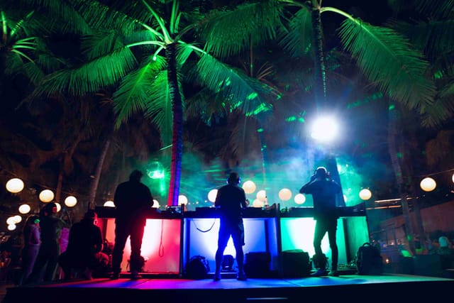 silent-disco-bali-at-w-hotel-seminyak-indonesia-pelago0.jpg