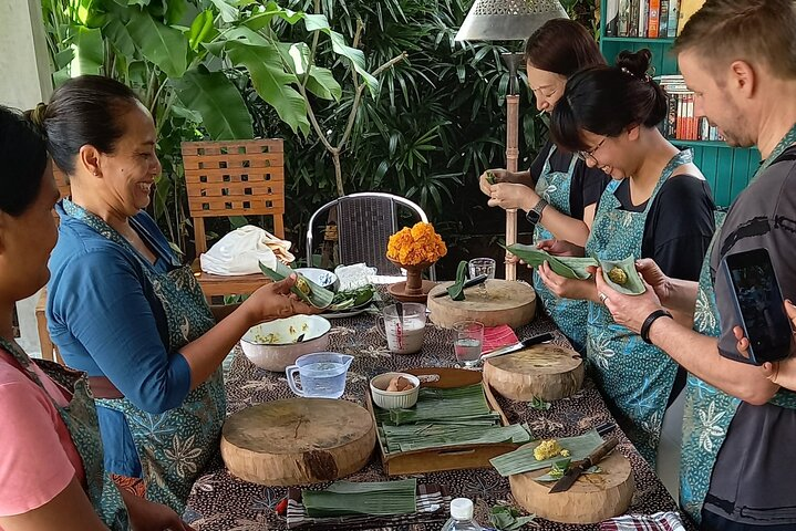 Tempeh Making and Cooking Authentic Balinese Dishes - Photo 1 of 20