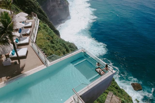 oneeighty-dining-day-pass-the-edge-uluwatu-indonesia-pelago0.jpg