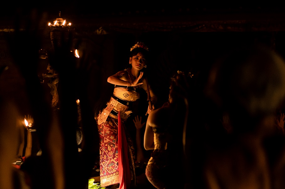 Ubud Kecak Dance Show Ticket at Peliatan Palace - Photo 1 of 2