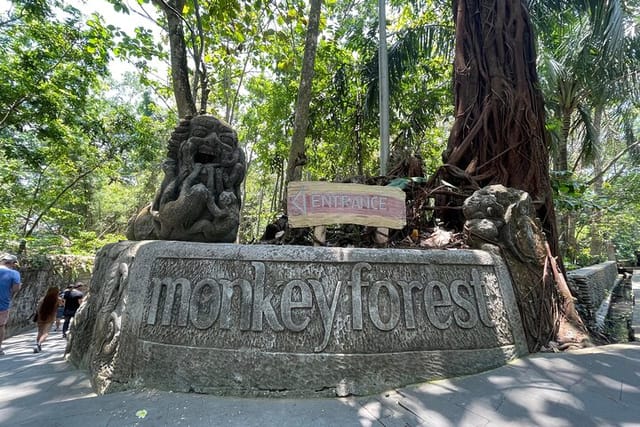 Ubud Monkey Forest 