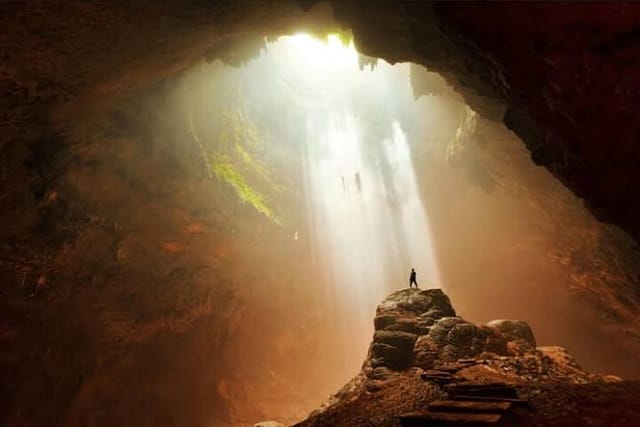 Yogyakarta Tour-Jomblang Cave