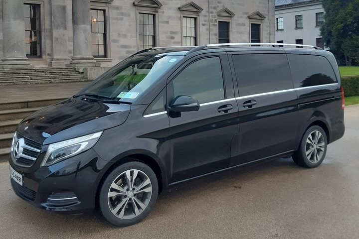 Mercedes Benz V-Class - Business Van

Finished in Obsidian Black, with luxury interiors, the client benefits from both comfort and space. The V-Class can transport up to 7 passengers