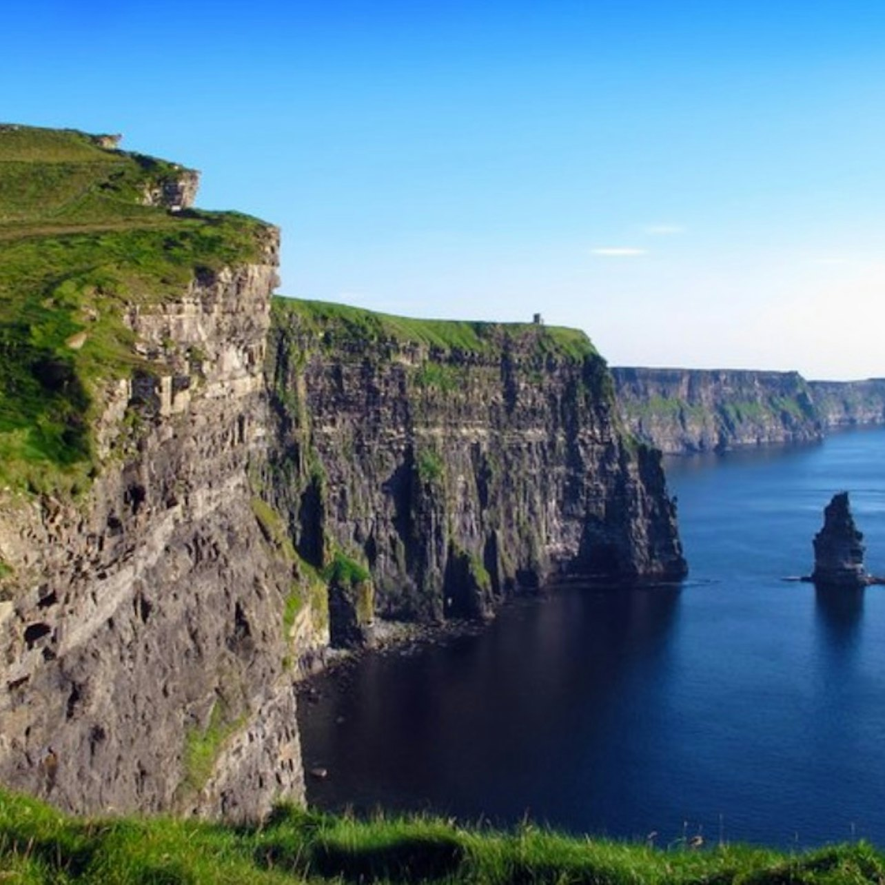 Cliffs of Moher & West of Ireland Highlights: Roundtrip from Dublin - Photo 1 of 11