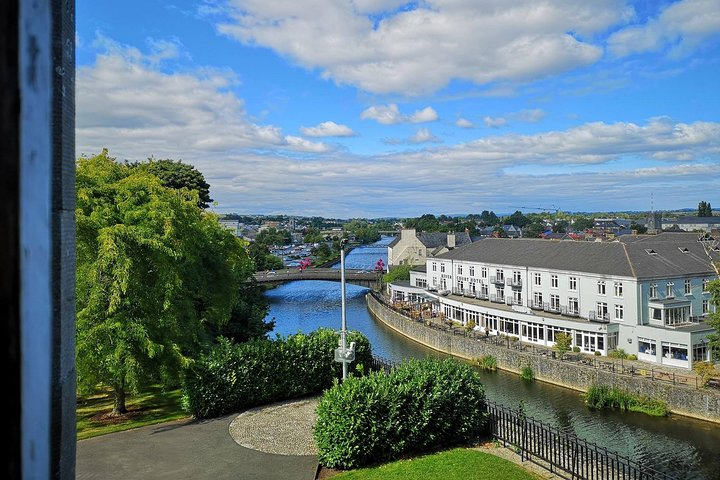 Historical tour of Kilkenny in French. - Photo 1 of 12