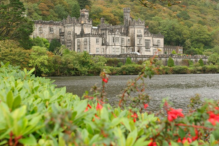 Private Kylemore Abbey Express - Photo 1 of 6