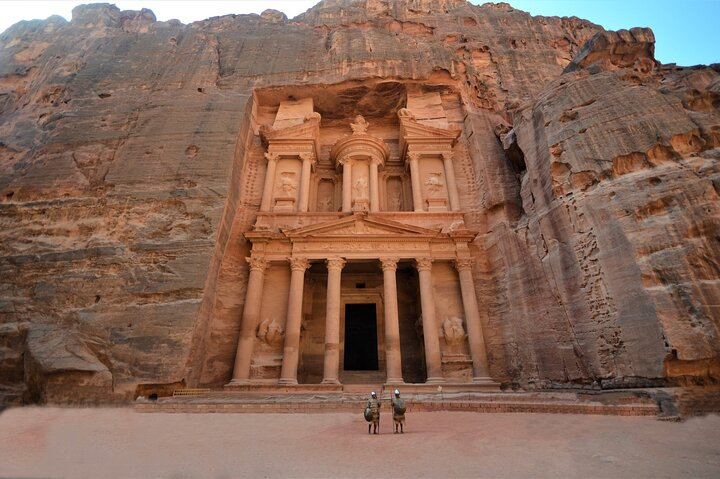 Petra 1-Day Tour from Eilat + FREE Traditional Lunch - Photo 1 of 12