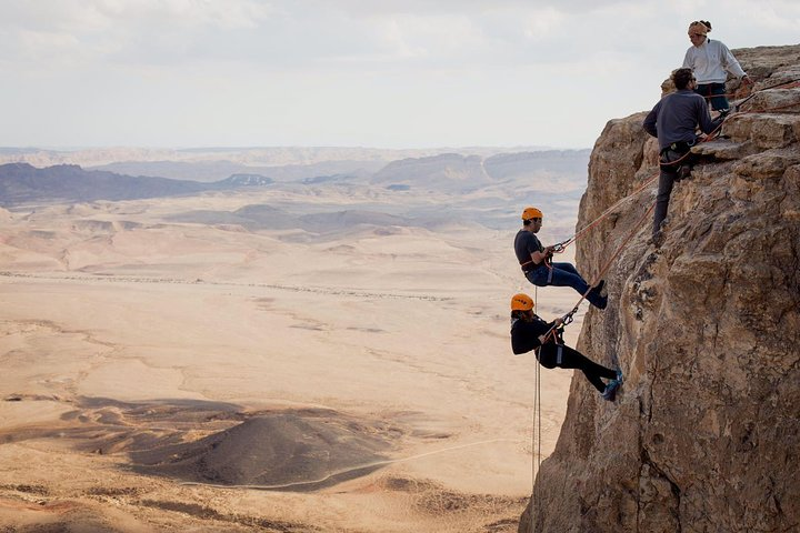 Rappelling down Ramon crater cliff