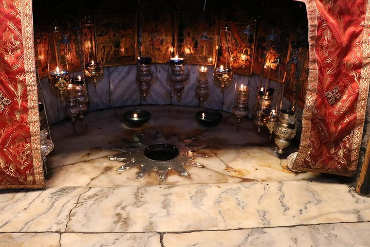 The Star of Bethlehem in The nativity church - Guided tour to Bethlehem