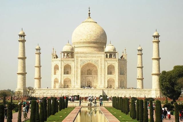 11-hours-agra-tour-sunrise-and-sunset-of-taj-mahal-from-delhi_1