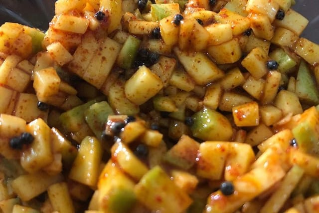 Raw Mango Pickle