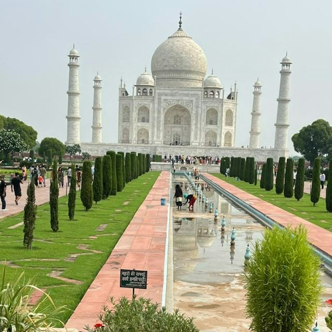 Agra: Guided Day Tour + Roundtrip Transfer - Photo 1 of 3