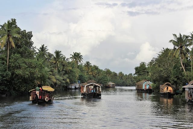 Amazing Kerala 7 Day Tour - Photo 1 of 5