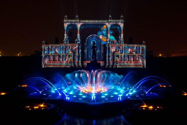 Light & Water Show