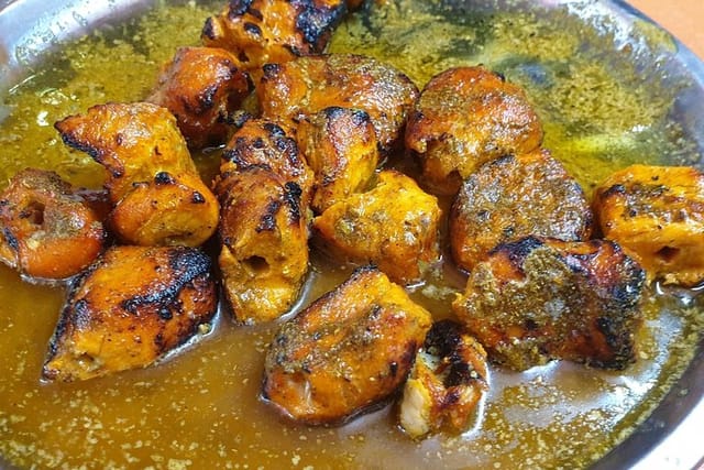 Roasted Chicken masala tikka with butter 