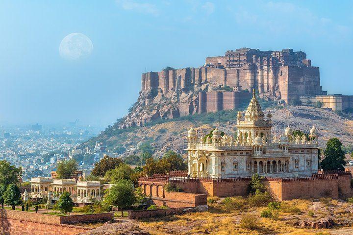 Highlights of Jodhpur (Guided Half Day City Sightseeing Tour by Car) - Photo 1 of 6