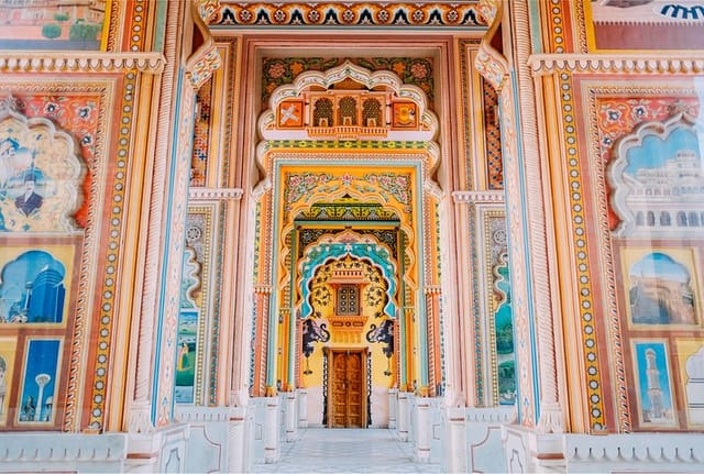 Jaipur City Palace, Hawa Mahal & Jantar Mantar Private Tour - Photo 1 of 12