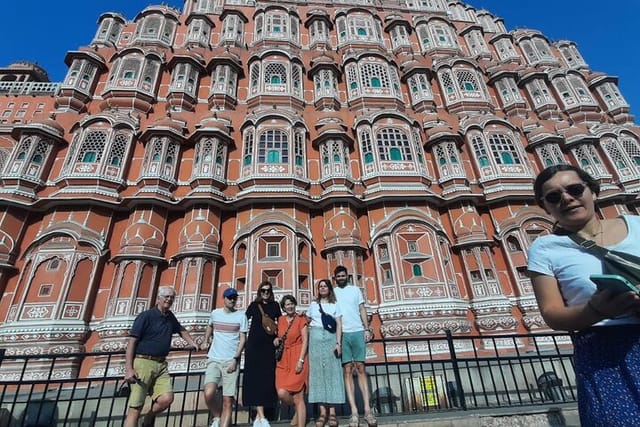 Jaipur Discovery with Guide and driver - Photo 1 of 25