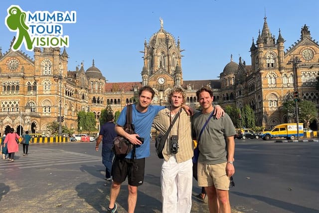 Mumbai Tour Vision opens the door to extraordinary experiences in the heart of the city, offering a gateway to unforgettable tours that reveal the vibrant soul of Mumbai.