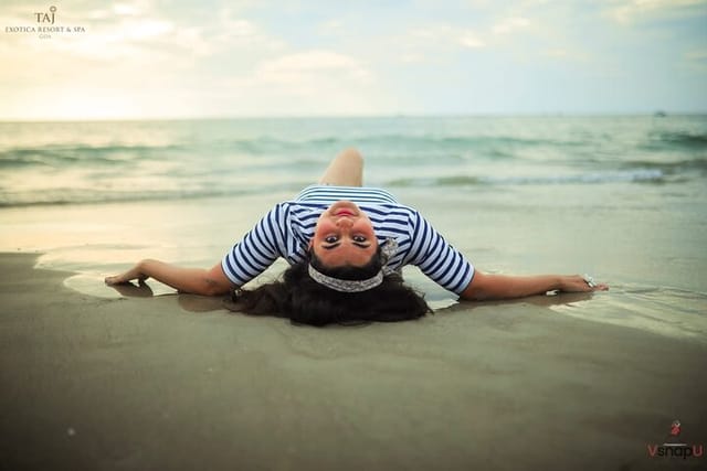 Private Beach Photoshoot in North Goa by Professional Photographer - Photo 1 of 6