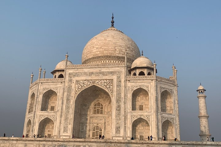 Private Day Tour to Tajmahal from Mumbai ,Pune ,Chennai with commercial flights - Photo 1 of 13